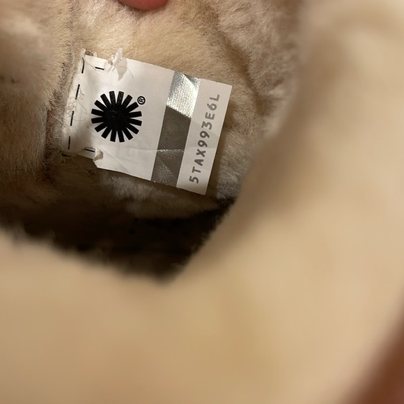 UGG Romely Buckle Chestnut Boots - Women's Size 7 - Picture 10 of 11